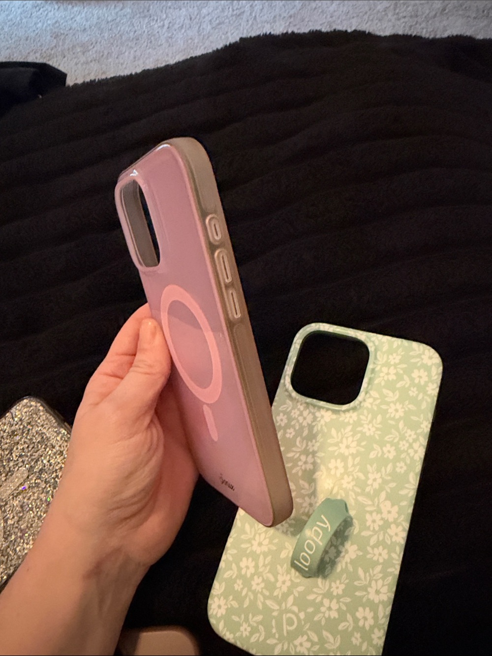 iPhone 16 pro max case bundle - Picture 5 of 5